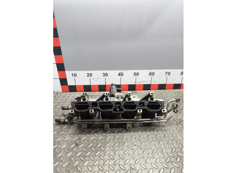 Коллектор впускной к Volkswagen Passat, 2007г.