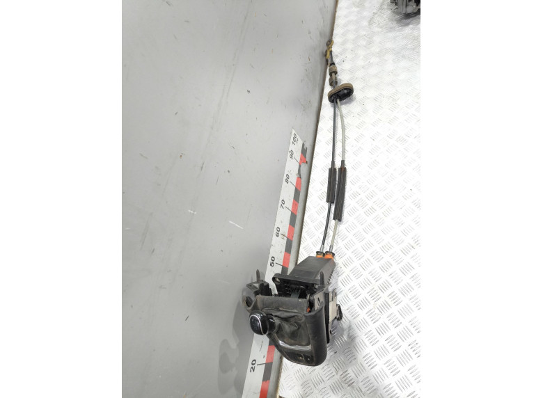 Кулиса к Opel Zafira, 2012г.