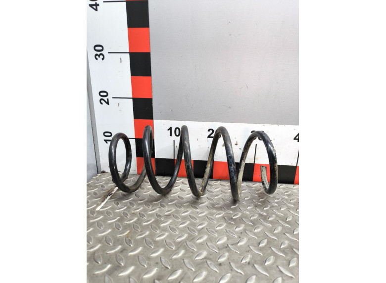 Пружина передняя к Opel Vectra, 2003г.