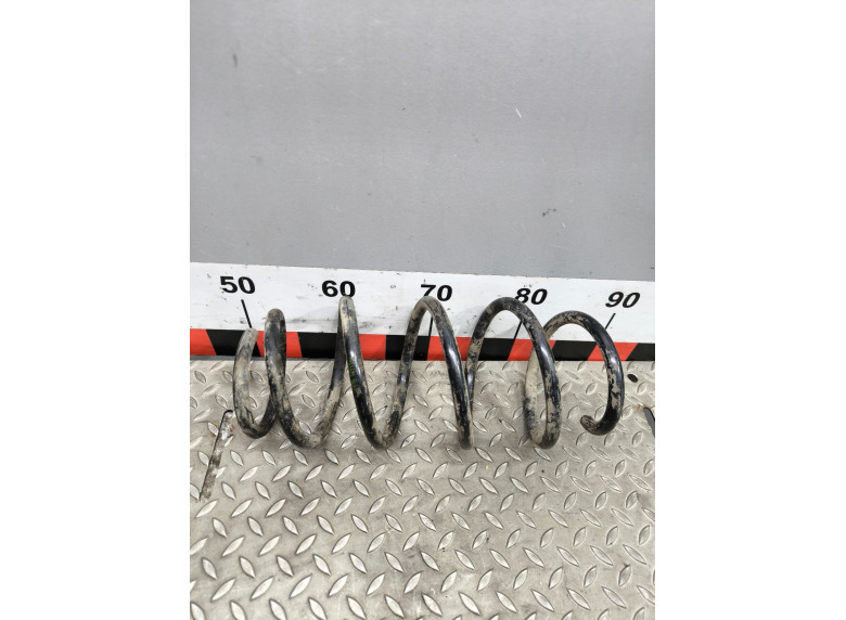 Пружина передняя к Opel Vectra, 2003г.