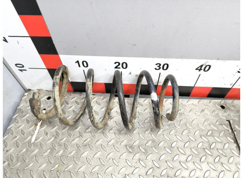 Пружина передняя к Opel Vectra, 2003г.