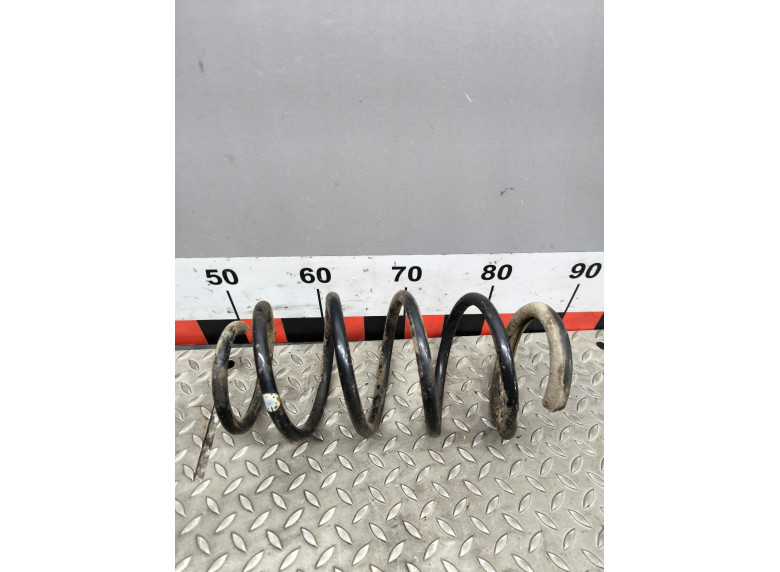 Пружина передняя к Opel Vectra, 2003г.