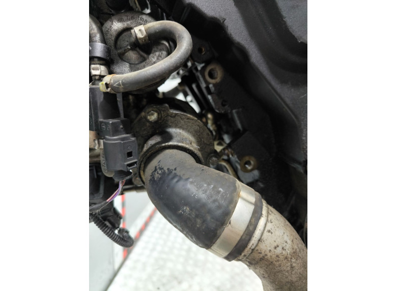 Патрубок интеркулера к Volkswagen Passat, 2007г.