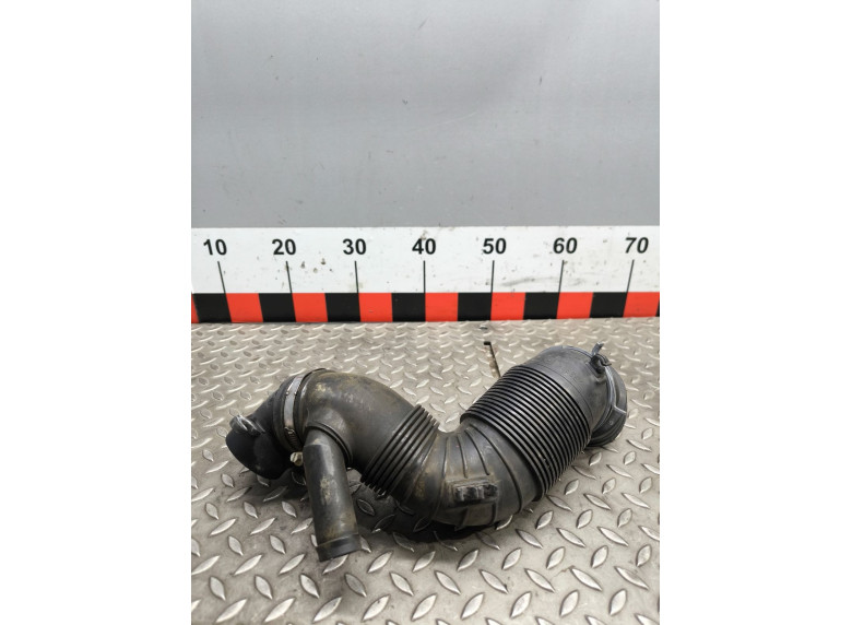 Патрубок турбины к Volkswagen Scirocco, 2011г.