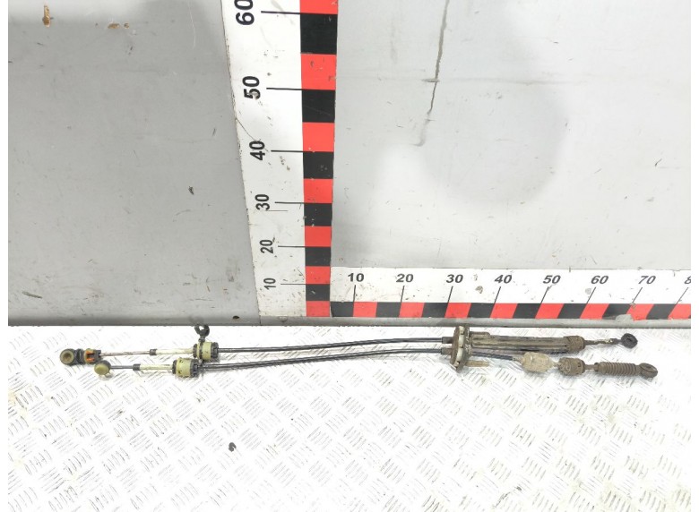 Трос кулисы КПП к Renault Master