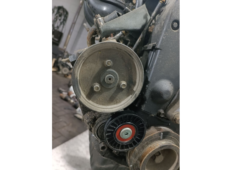 Насос гидроусилителя руля к Rover 400, 1998г.