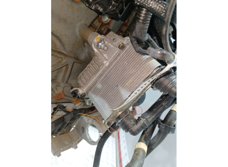 Теплообменник масляного фильтра к Fiat Ducato, 2022г.