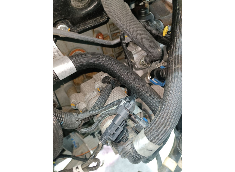 Теплообменник масляного фильтра к Fiat Ducato, 2022г.