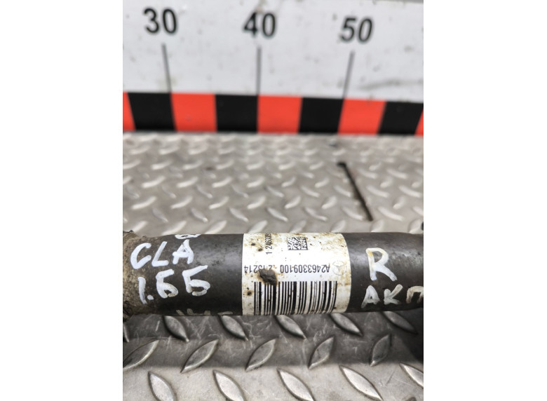 Полуось передняя правая (приводной вал, ШРУС) к Mercedes CLA C117, 2014г.