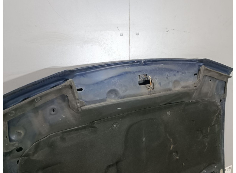 Капот к Chrysler 300C, 2006г.