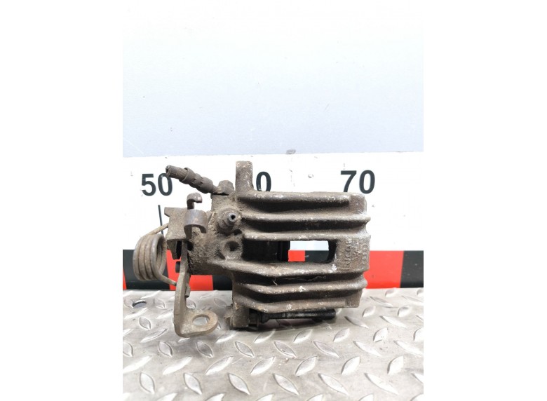 Суппорт задний правый к Audi A4 Allroad