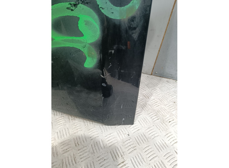 Крыло переднее левое к Volkswagen Passat, 2006г.