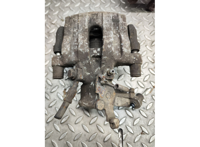 Суппорт задний левый к Opel Vectra, 2004г.