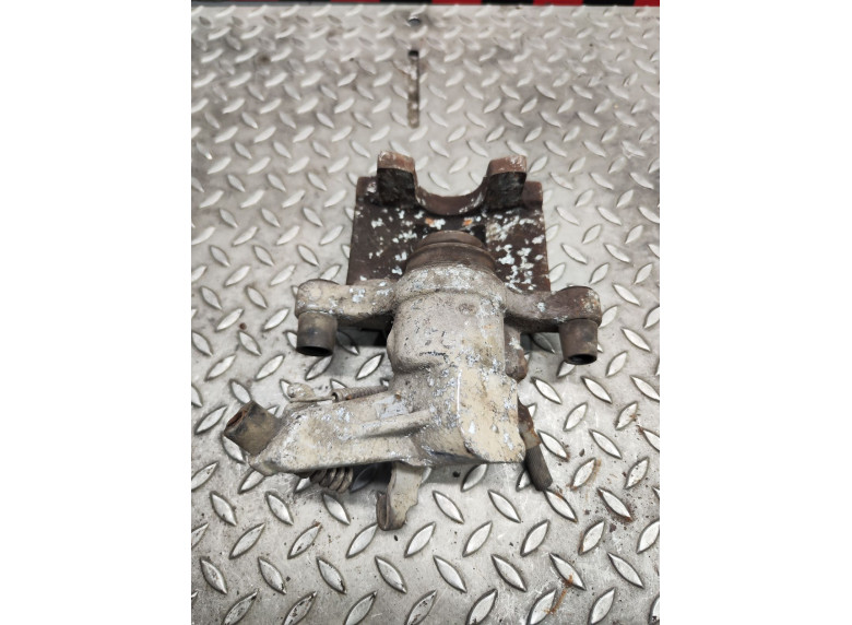 Суппорт задний левый к Opel Vectra, 2004г.