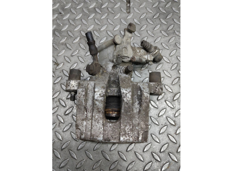 Суппорт задний правый к Opel Vectra, 2004г.