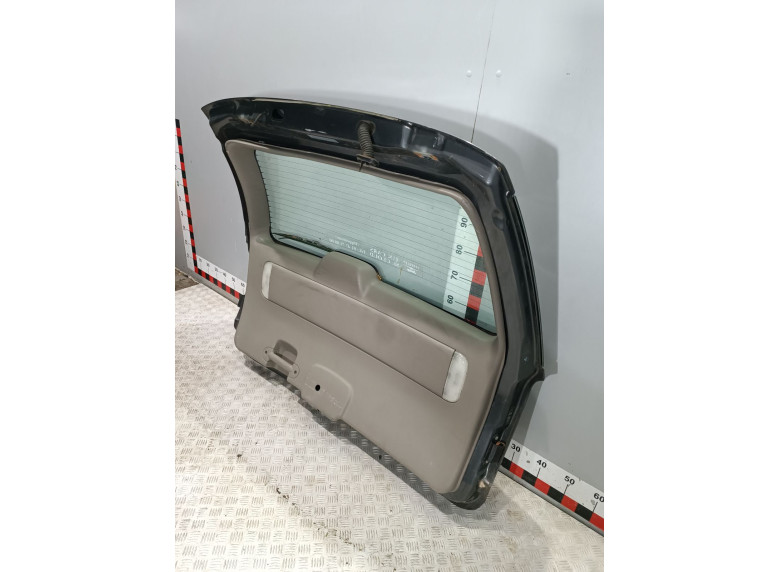 Замок багажника к Chrysler Voyager, 2003г.