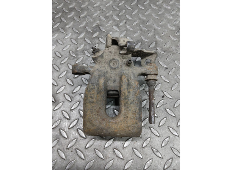 Суппорт задний правый к Renault Kangoo, 2009г.