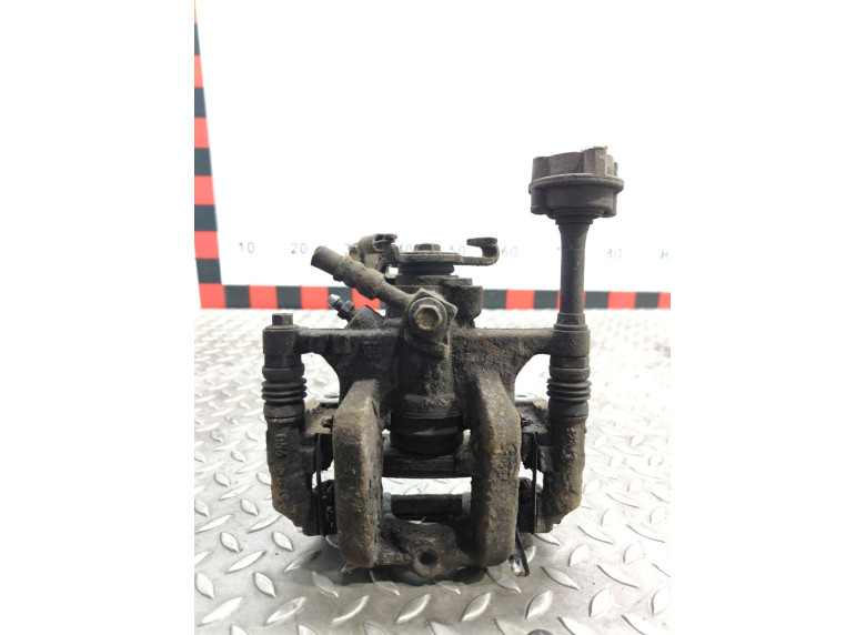 Суппорт задний левый к Opel Astra, 2011г.