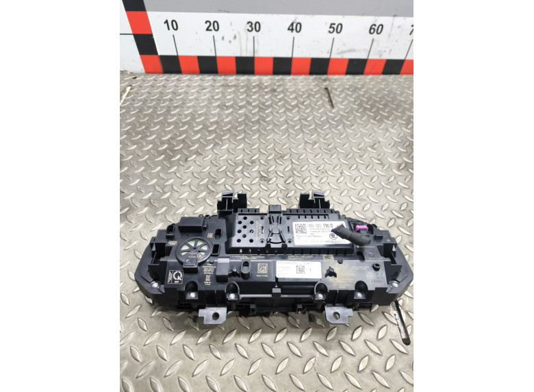 Щиток приборов (приборная панель) к Щиток приборов (приборная панель) к Skoda Scala undefined г. Scala