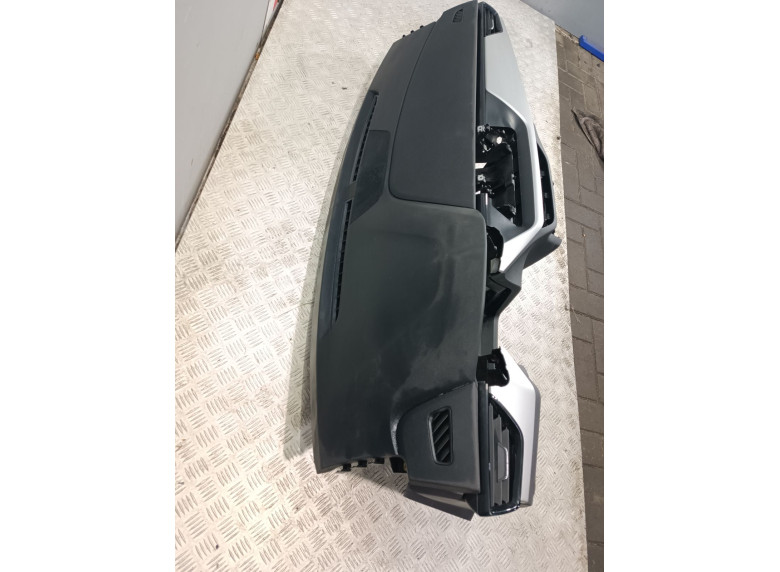 Панель передняя салона (торпедо) к Панель передняя салона (торпедо) к Skoda Scala undefined г. Scala