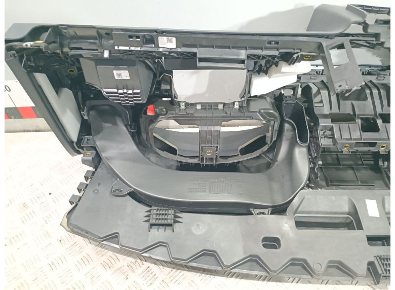 Панель передняя салона (торпедо) к Панель передняя салона (торпедо) к Skoda Scala undefined г. Scala