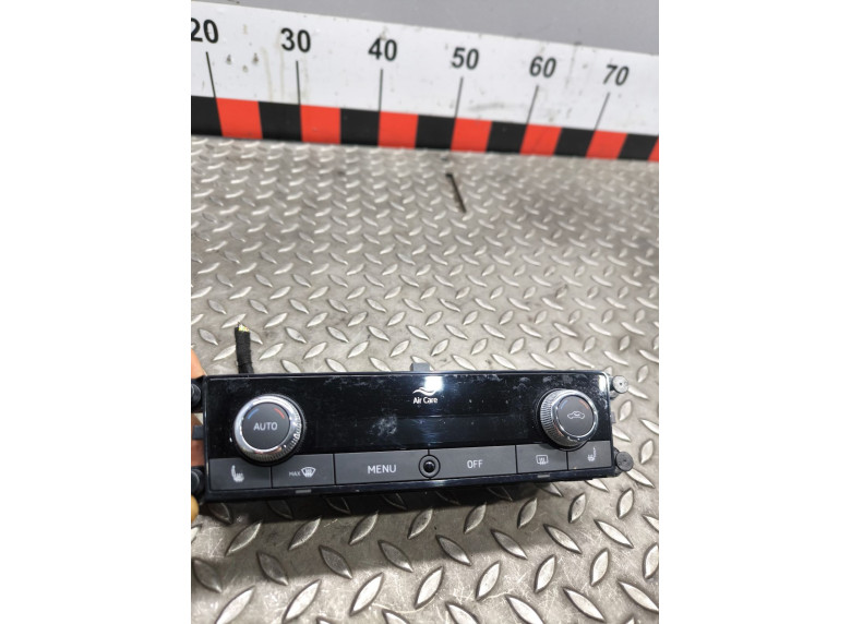 Блок управления печки/климат-контроля к Блок управления печки/климат-контроля к Skoda Scala undefined г. Scala