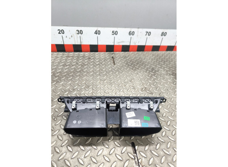 Дефлектор обдува салона к Дефлектор обдува салона к Skoda Scala undefined г. Scala