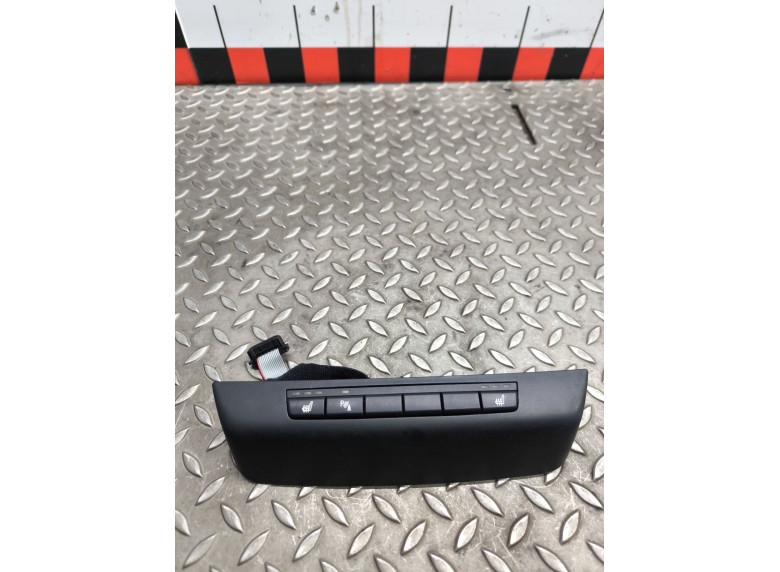 Блок кнопок к BMW 1 E87/E81/E82/E88, 2005г.