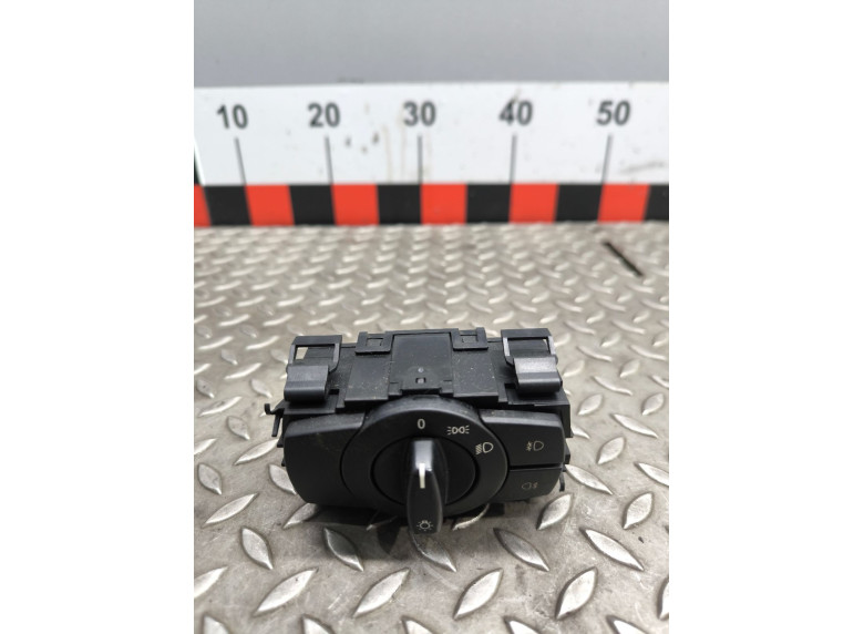 Переключатель света к BMW 1 E87/E81/E82/E88, 2005г.