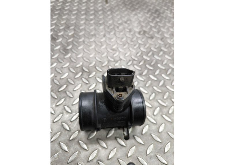 Расходомер воздуха к Opel Corsa, 2003г.