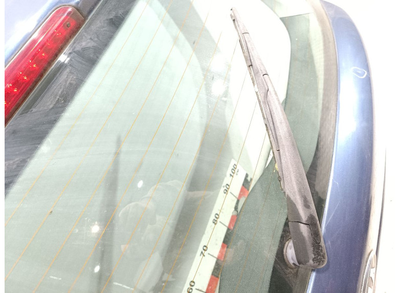 Щеткодержатель задний к Kia Ceed