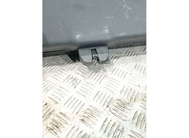 Замок багажника к Skoda Octavia