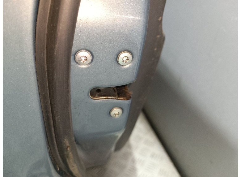 Замок двери передней левой к Замок двери передней левой к Kia Rio undefined г. Rio