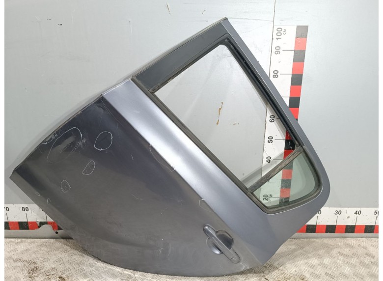 Дверь задняя левая к Hyundai i20