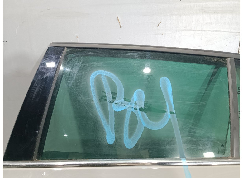 Стекло двери задней левой к Skoda Scala