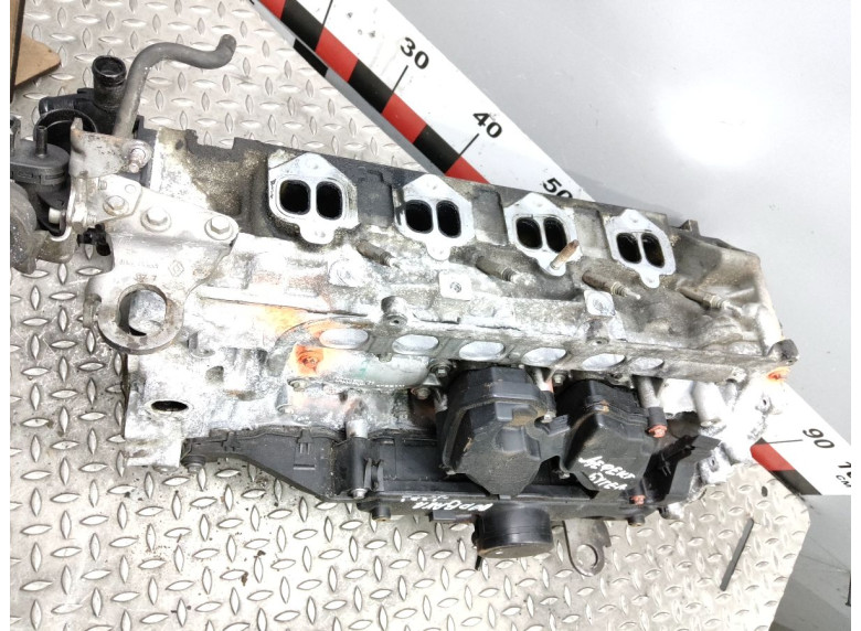 Головка блока цилиндров к Opel Vivaro, 2008г.