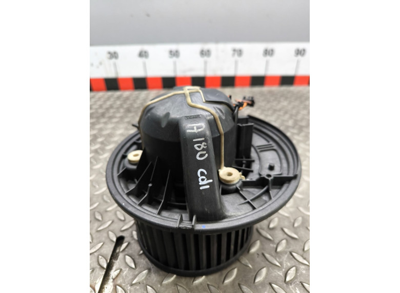 Моторчик печки к Mercedes B W245, 2002г.