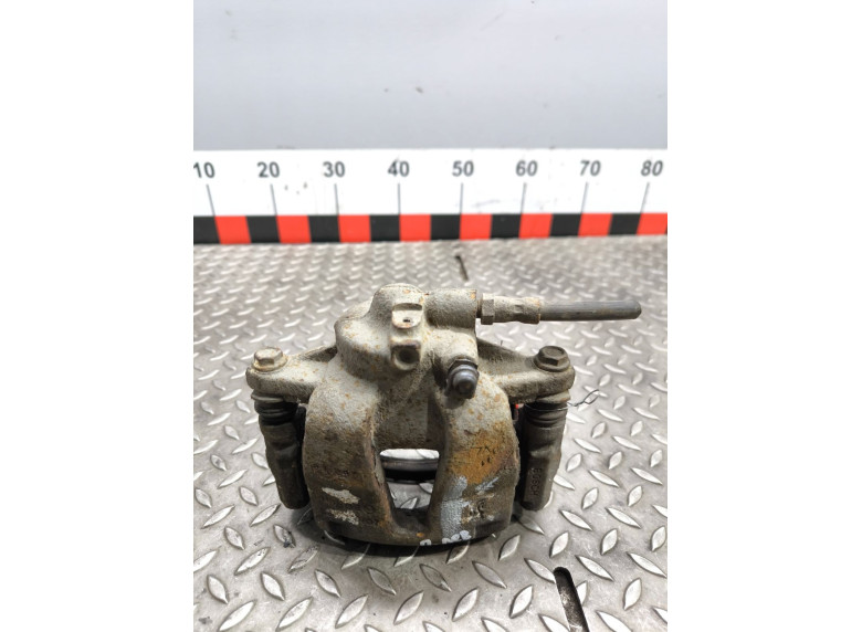 Суппорт передний левый к Citroen C3 Picasso, 2009г.