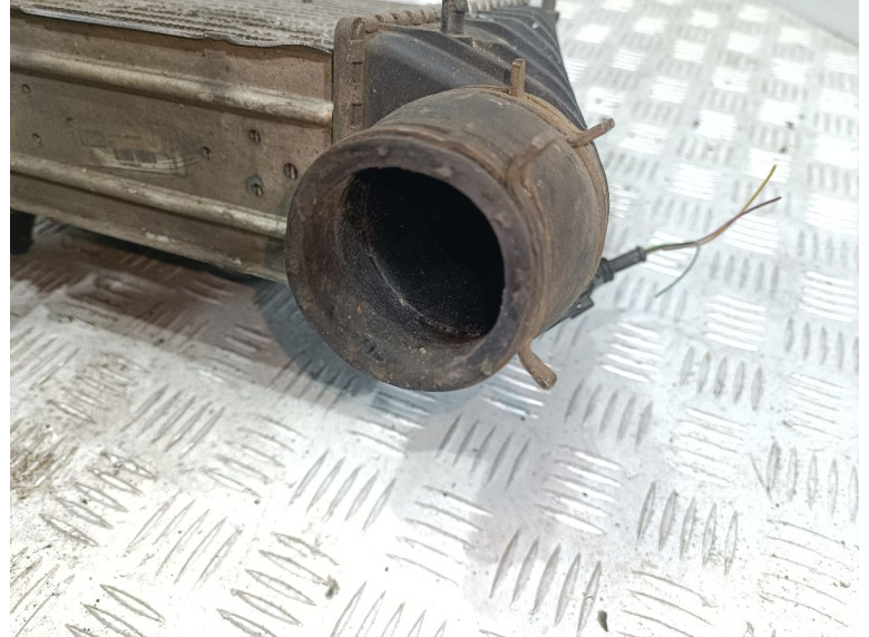 Патрубок интеркулера к Volkswagen Golf, 1999г.