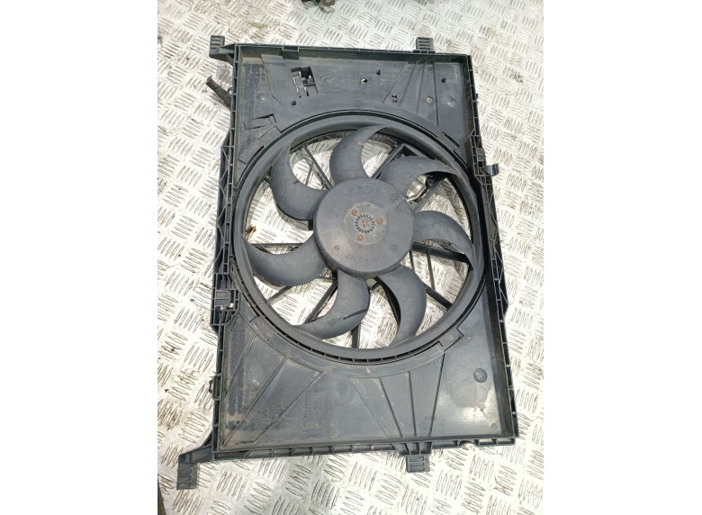 Вентилятор радиатора к Mercedes B W245, 2006г.