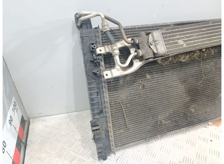 Радиатор (основной) к Mercedes B W245, 2006г.