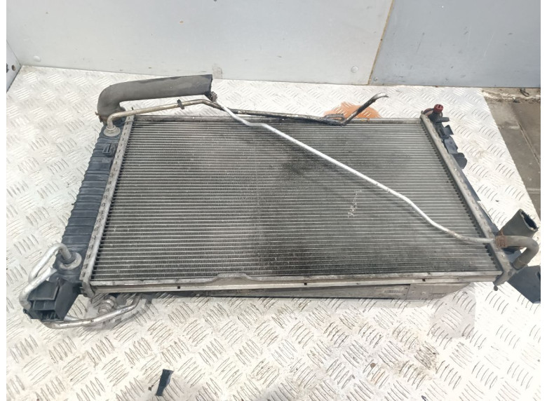 Радиатор (основной) к Mercedes B W245, 2006г.