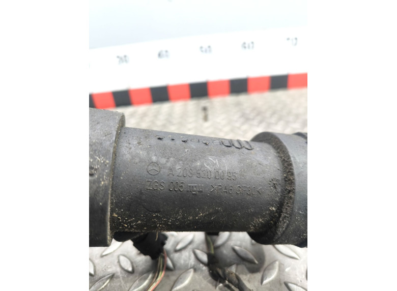 Патрубок интеркулера к Mercedes C W203, 2003г.