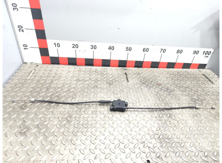 Трос капота к Skoda Scala, 2021г.