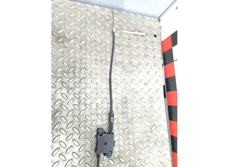 Трос капота к Skoda Scala, 2021г.