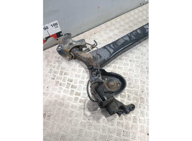 Балка подвески задняя к Renault Megane, 2010г.