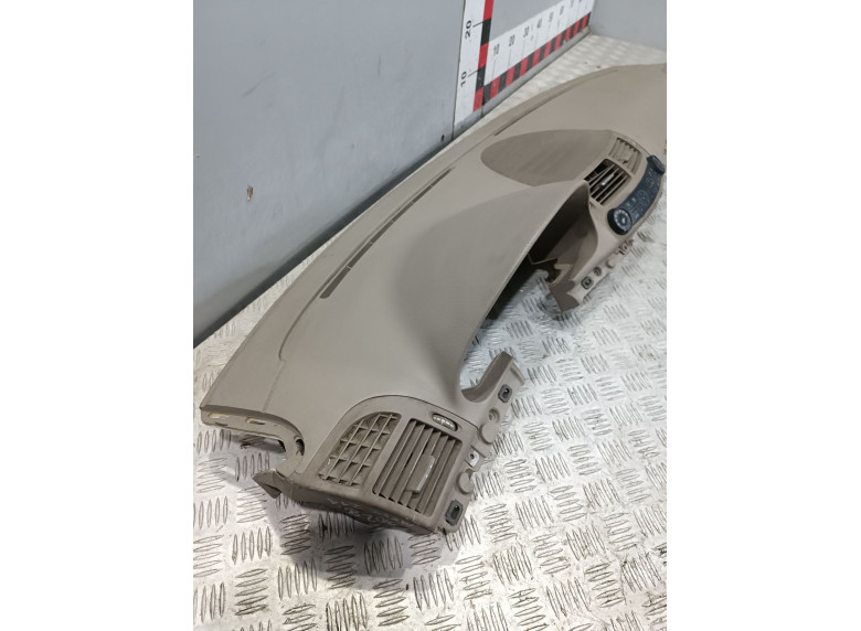 Панель передняя салона (торпедо) к Mercedes E W211, 2004г.