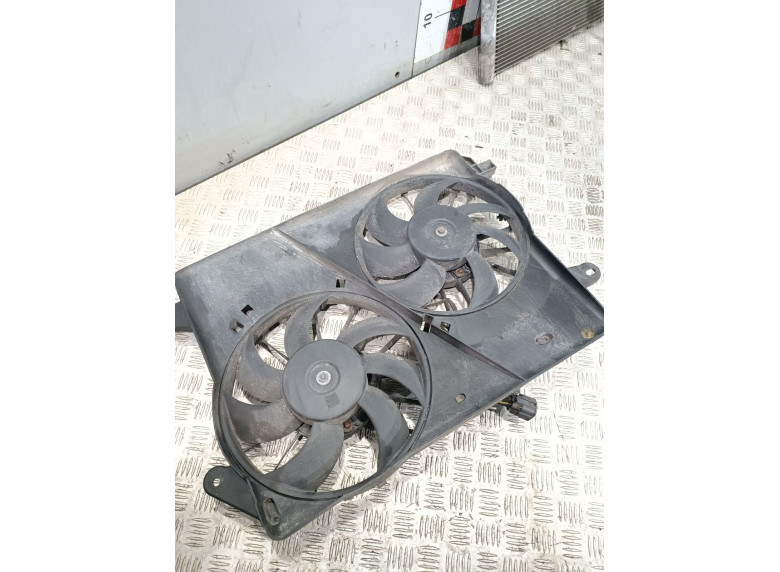 Вентилятор радиатора к Chrysler 300C, 2006г.