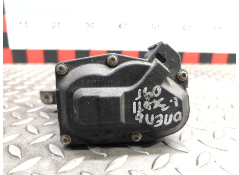 Заслонка дроссельная к Opel Astra, 2010г.