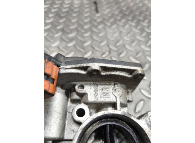 Заслонка дроссельная к Opel Astra, 2010г.